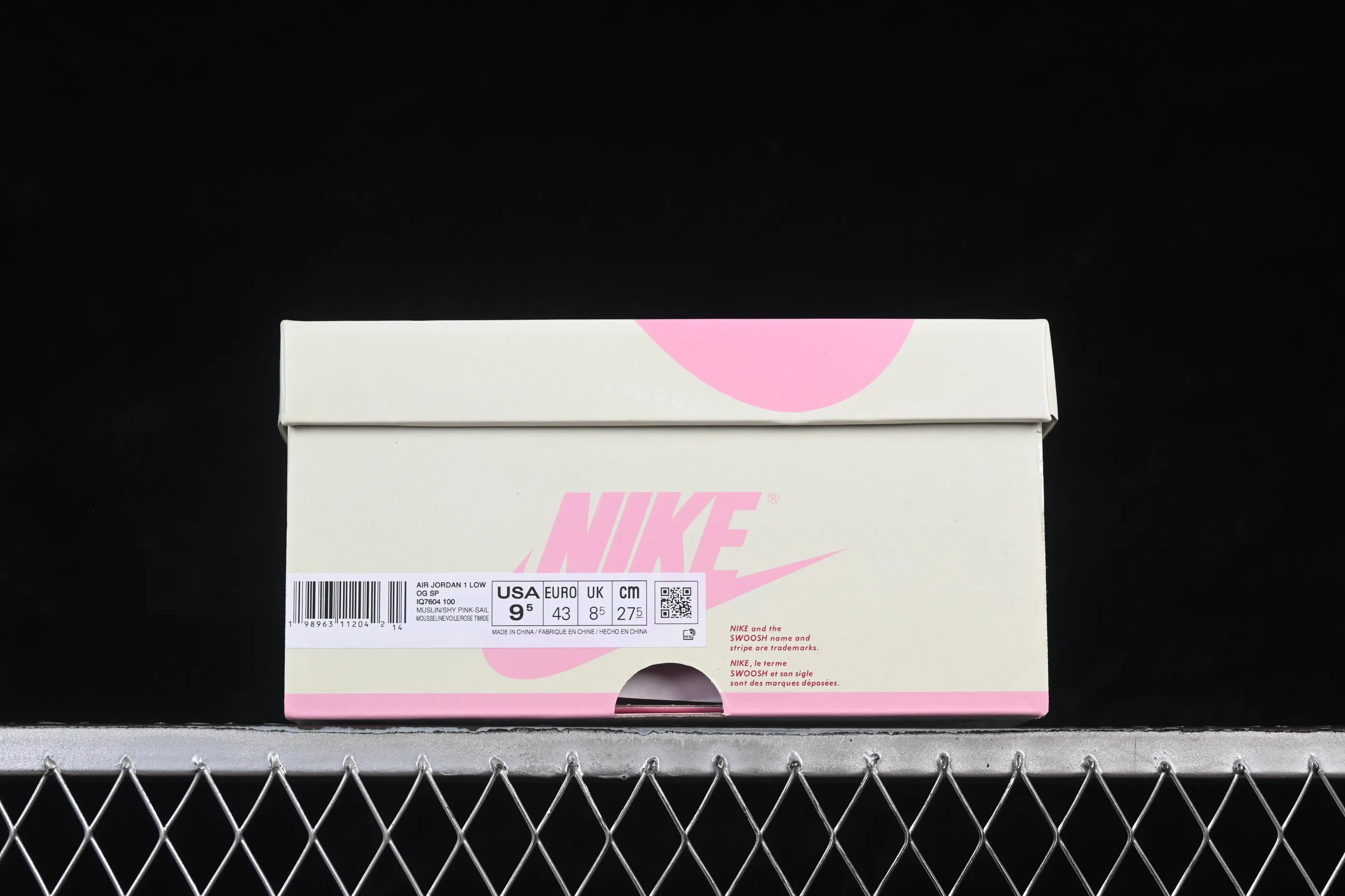 All categories Air Jordan Jordan series basketball shoes Air Jordan 1 Low pure original version Travis Scott x Air Jordan 1 Low OG AJ1 Joe 1 undercut low IQ7604-100